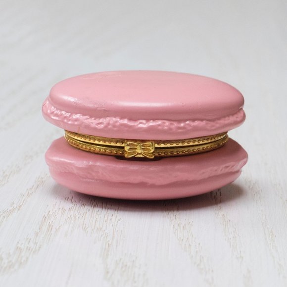 Other - Adorable Macaron Shaped Trinket Box